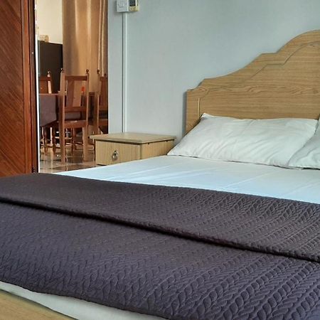 Ground Floor Lovely Two Bedrooms Apartment Flic-en-Flacq Extérieur photo